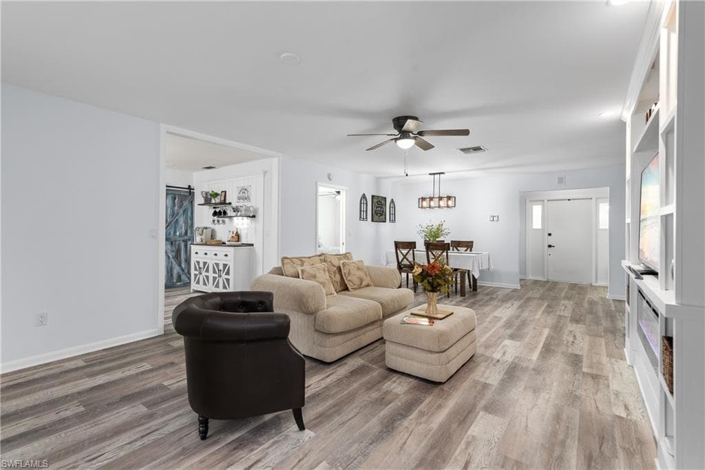 7084 E Brandywine CIR, FORT MYERS FL 33919-5