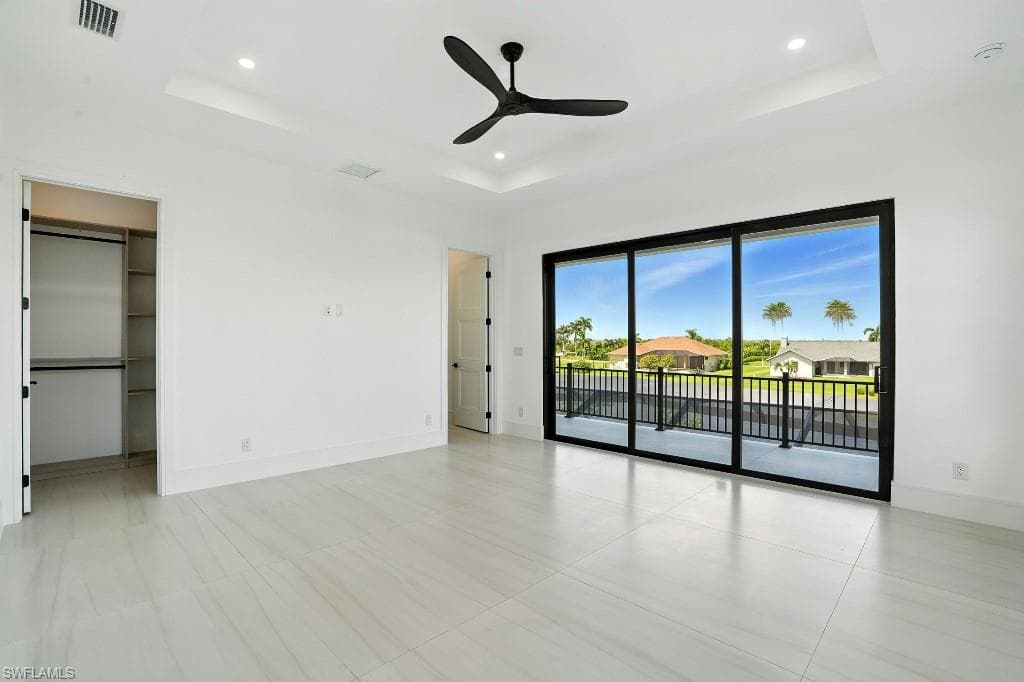 11853 Princess Grace CT-23
