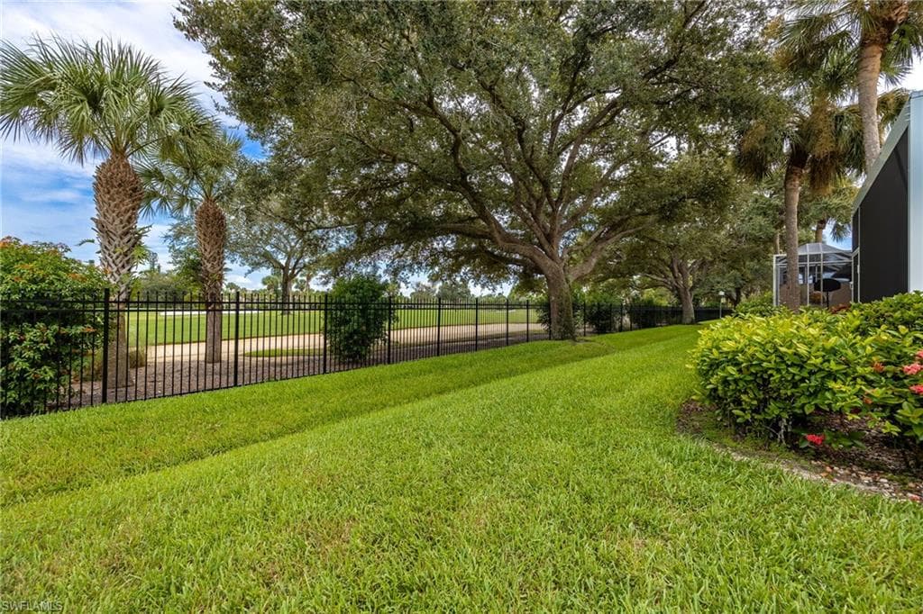 14301 Patty Berg DR, FORT MYERS FL 33919-32