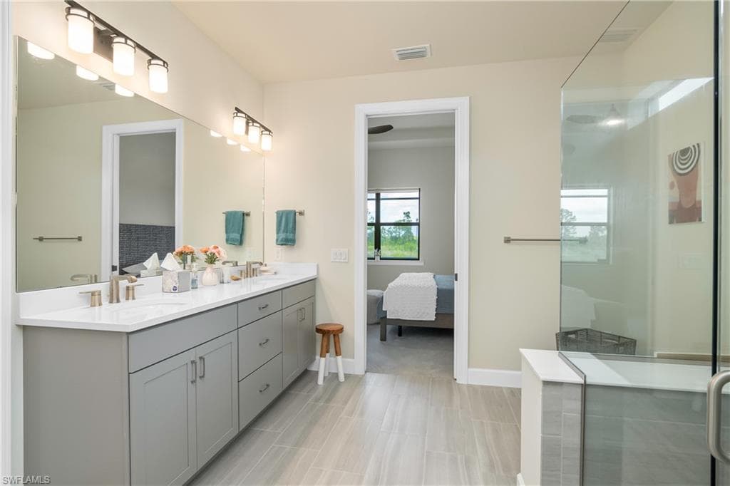 17462 Elkgrove LN, ESTERO FL 33928-11