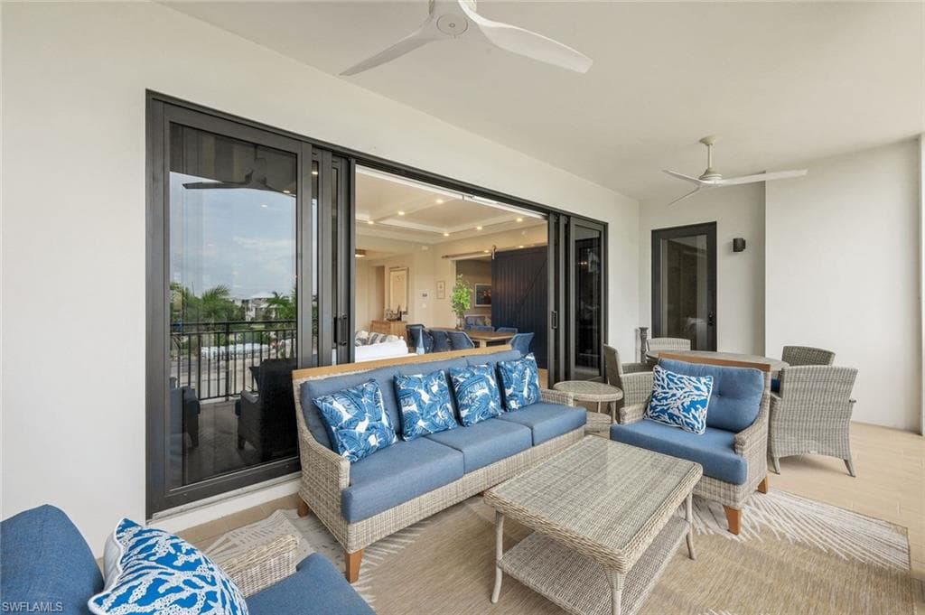 1135 3rd AVE S # 319, NAPLES FL 34102-13