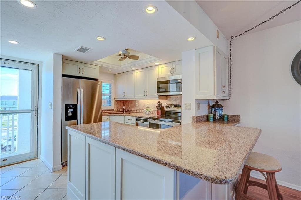 5000 Estero BLVD # 203, FORT MYERS BEACH FL 33931-9