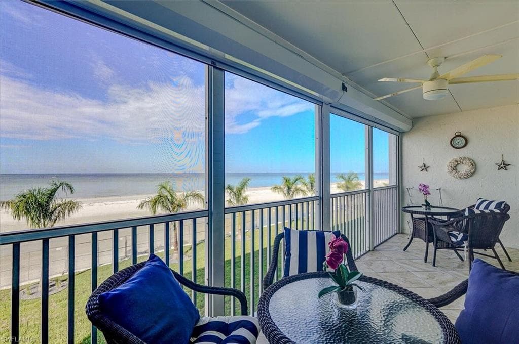5000 Estero BLVD # 203, FORT MYERS BEACH FL 33931-17