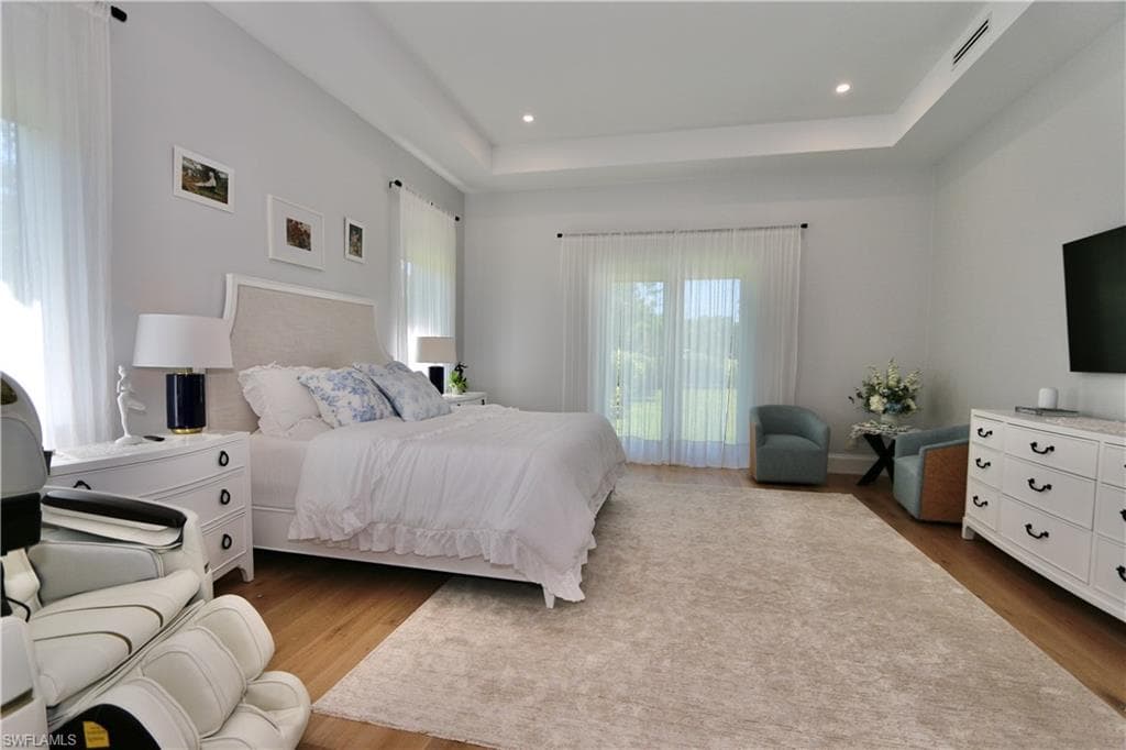 6688 Hunters RD, NAPLES FL 34109-15