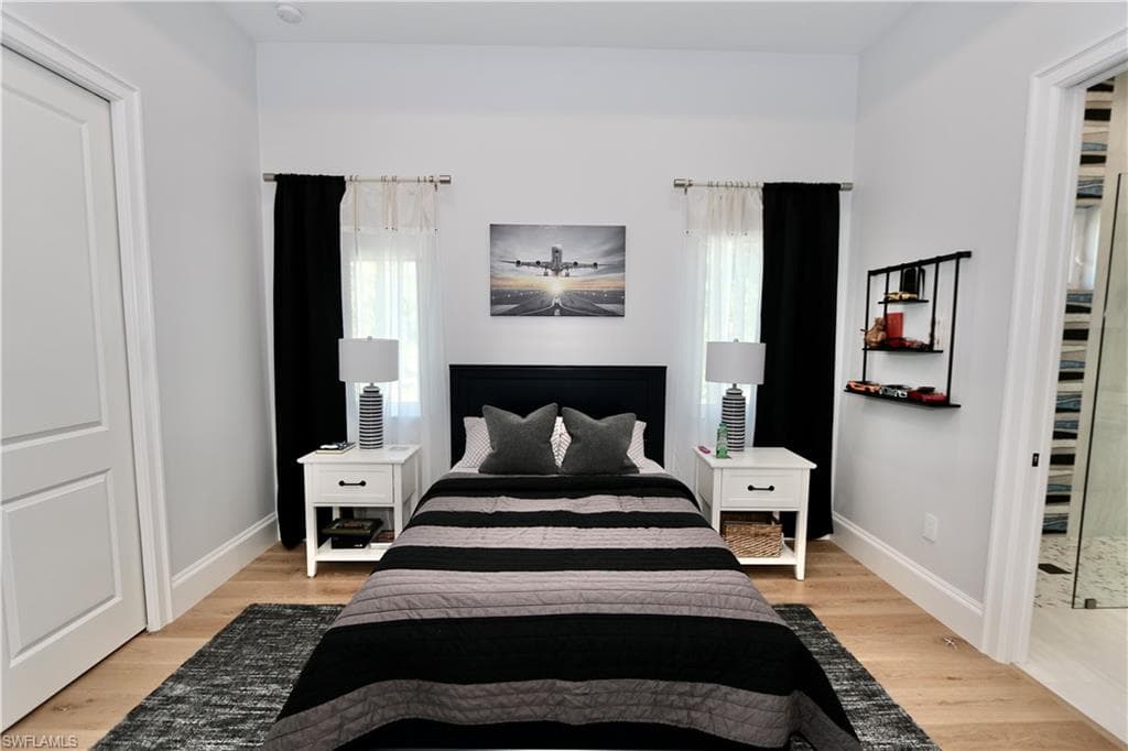 6688 Hunters RD, NAPLES FL 34109-23