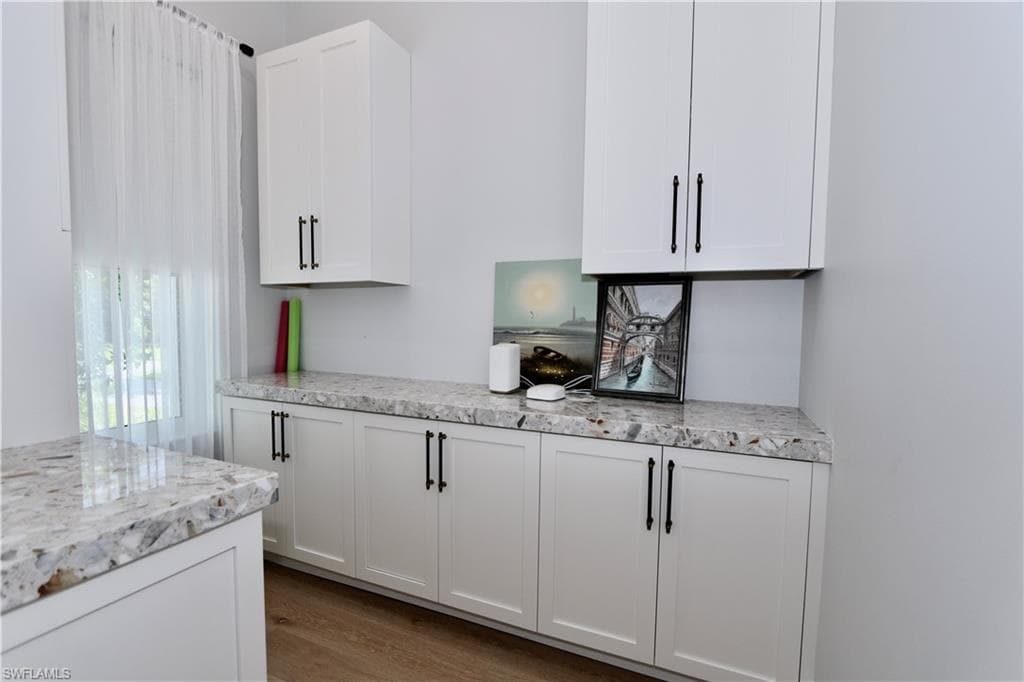 6688 Hunters RD, NAPLES FL 34109-30