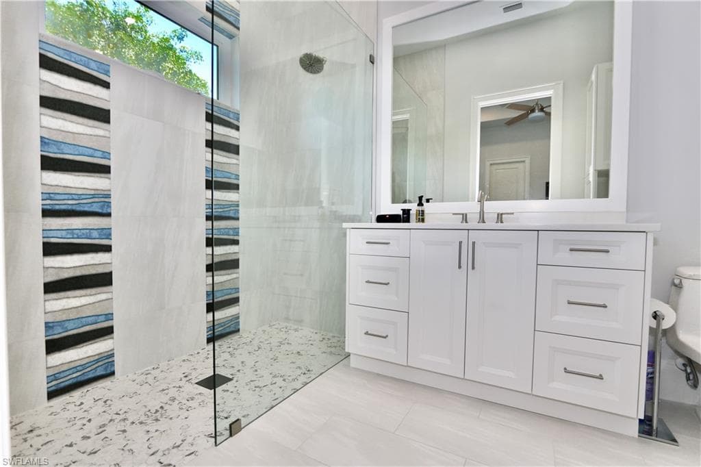 6688 Hunters RD, NAPLES FL 34109-24