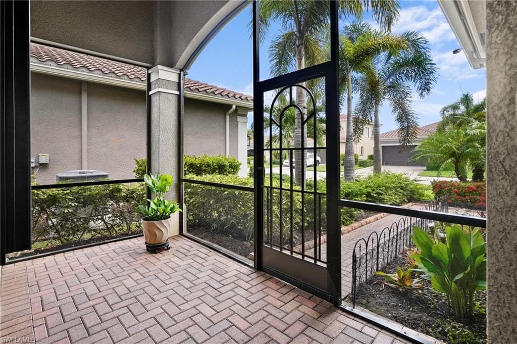 11683 Meadowrun CIR, FORT MYERS FL 33913-3