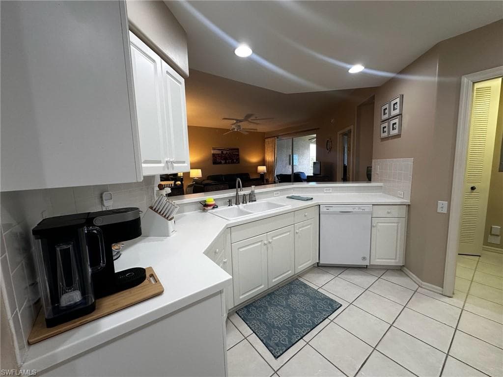 17020 Willowcrest WAY # 203, FORT MYERS FL 33908-13