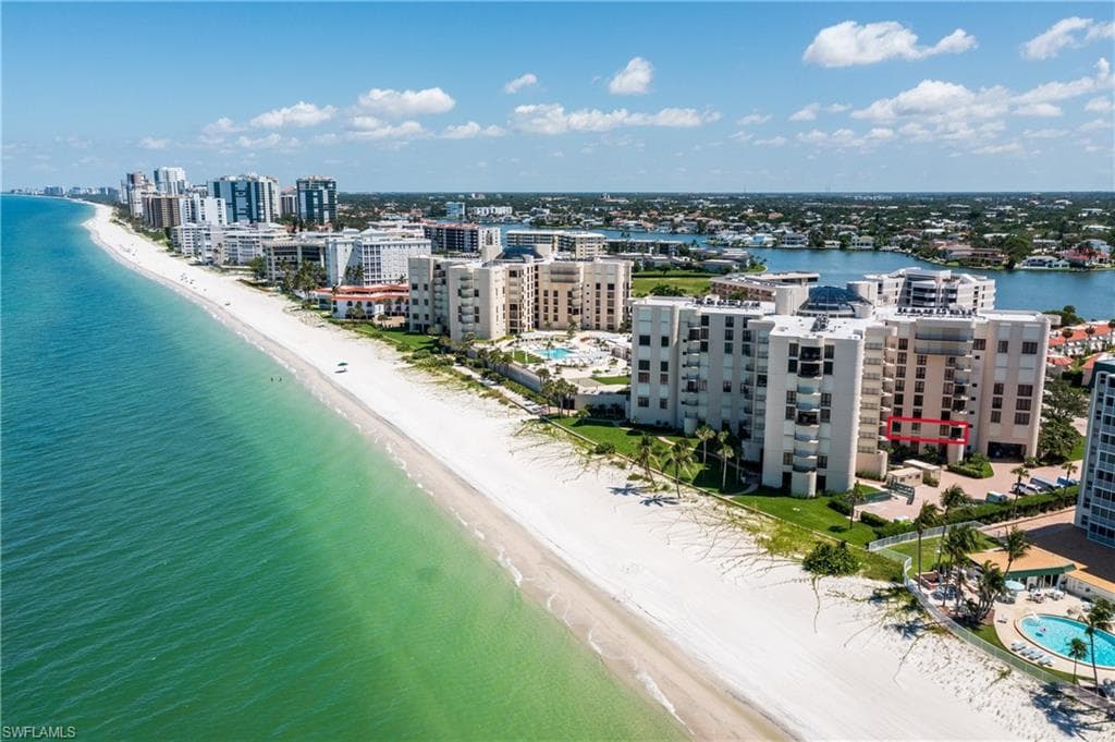 3115 Gulf Shore BLVD N # 203S, NAPLES FL 34103-5