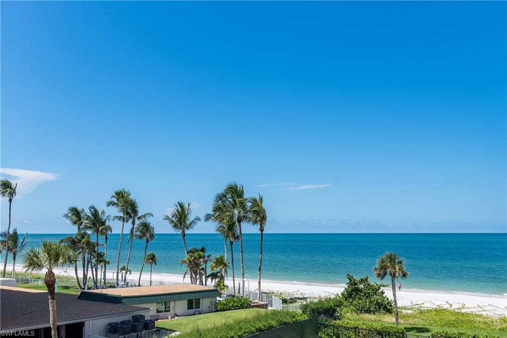 3115 Gulf Shore BLVD N # 203S, NAPLES FL 34103-16
