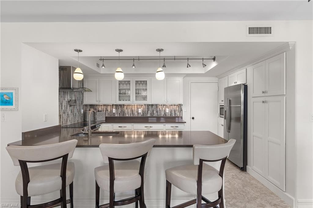 3115 Gulf Shore BLVD N # 203S, NAPLES FL 34103-10