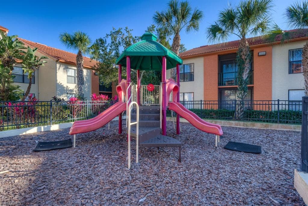 13545 Eagle Ridge DR # 827, FORT MYERS FL 33912-26