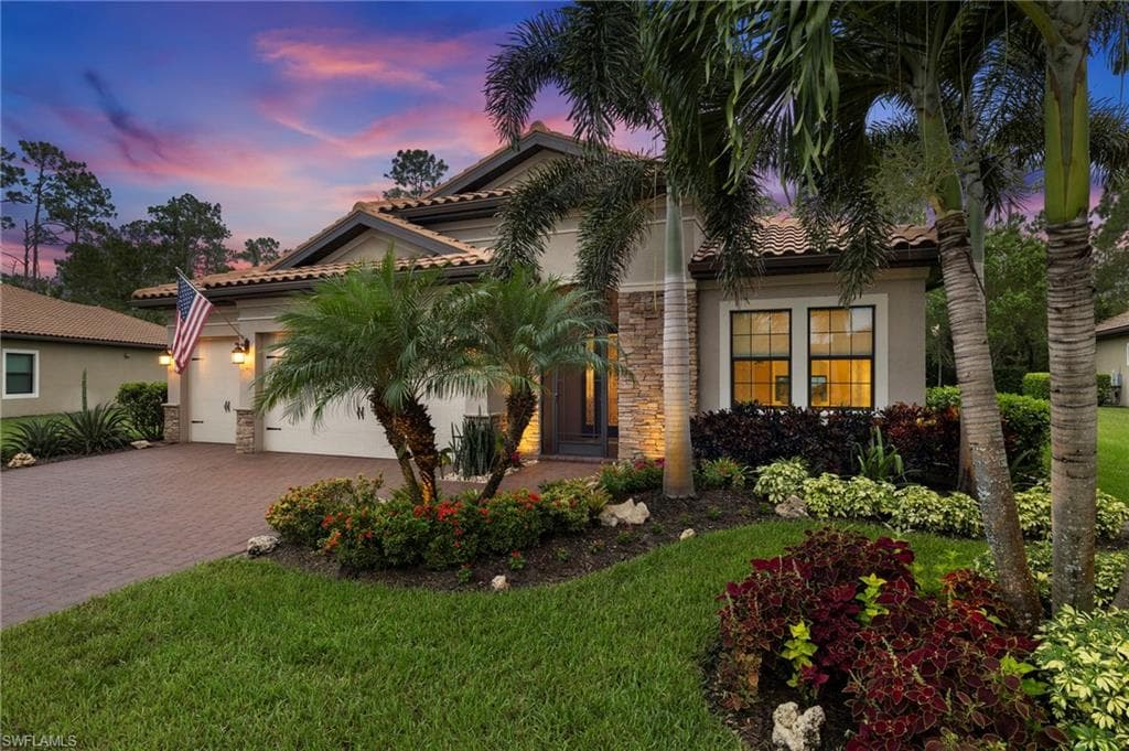 1471 Mockingbird DR, NAPLES FL 34120-1