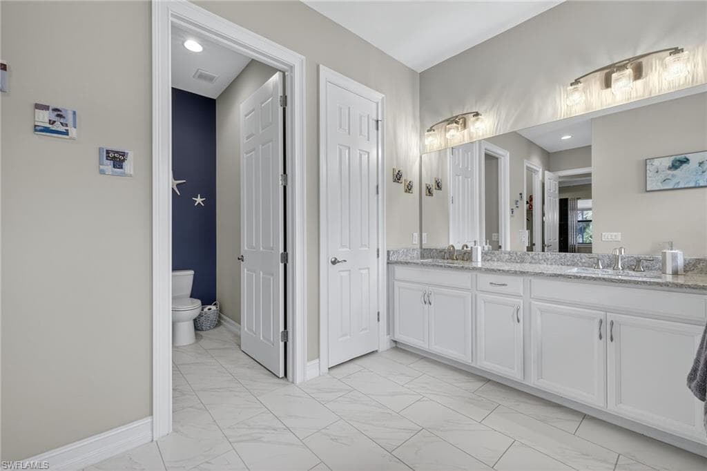 1471 Mockingbird DR, NAPLES FL 34120-23