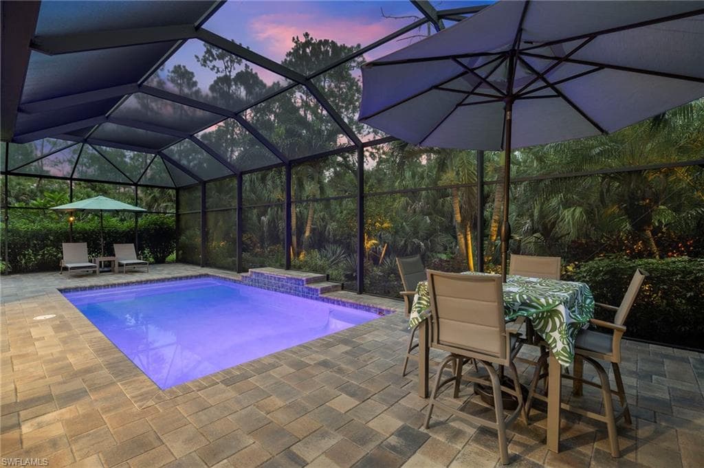 1471 Mockingbird DR, NAPLES FL 34120-24