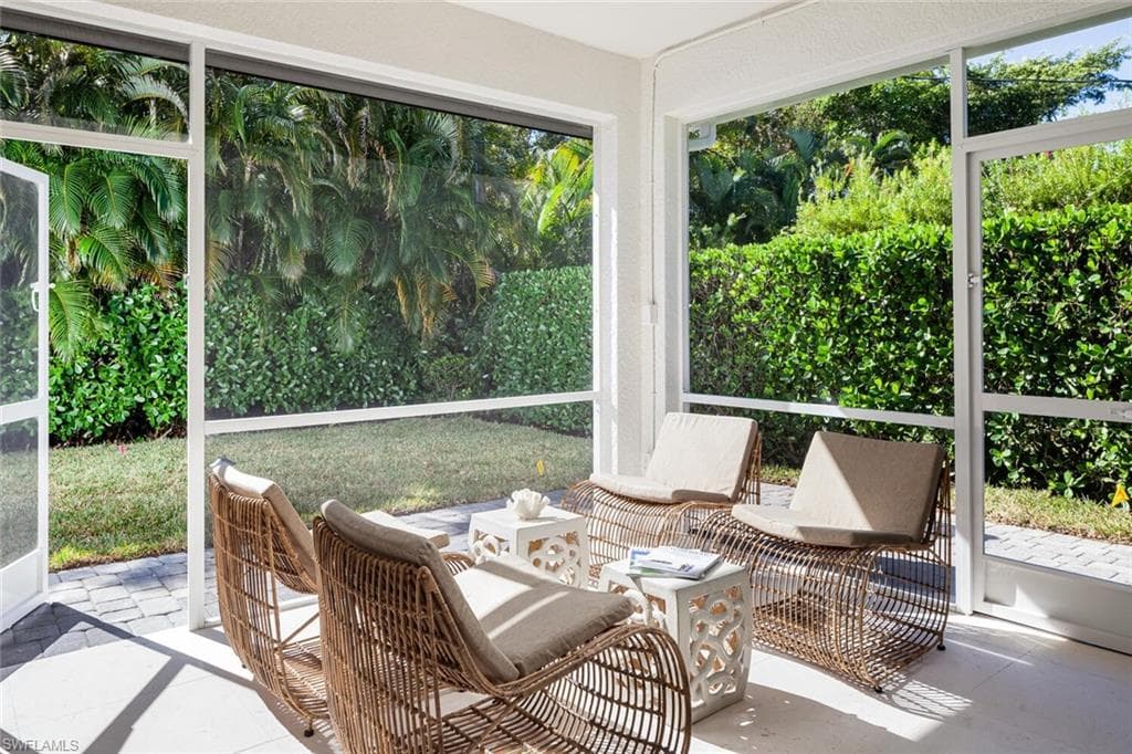 1216 Cypress Woods DR, NAPLES FL 34103-14
