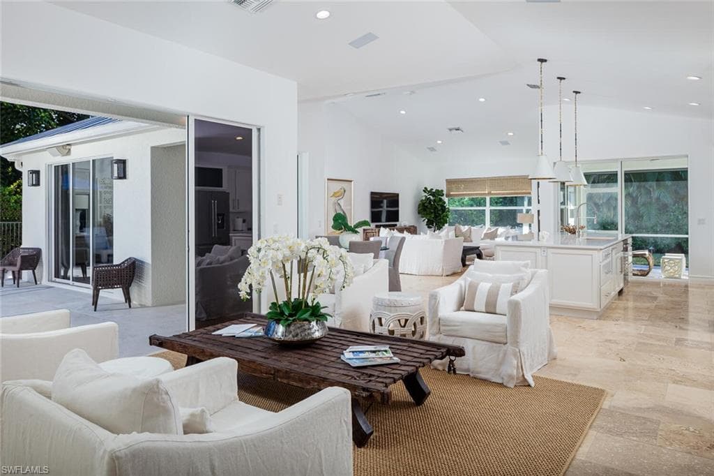 1216 Cypress Woods DR, NAPLES FL 34103-10