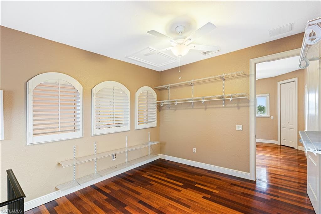 11913 Princess Grace CT, CAPE CORAL FL 33991-26