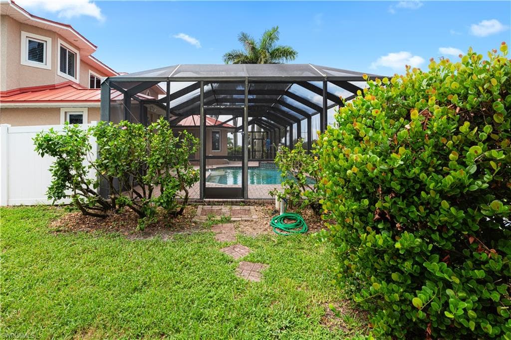 11913 Princess Grace CT, CAPE CORAL FL 33991-41