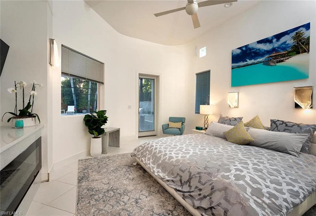 27281 Tennessee ST, BONITA SPRINGS FL 34135-21