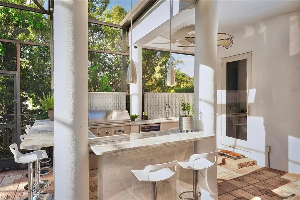 27281 Tennessee ST, BONITA SPRINGS FL 34135-4