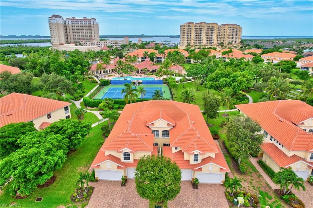 5916 Tarpon Gardens CIR # 202, CAPE CORAL FL 33914-45