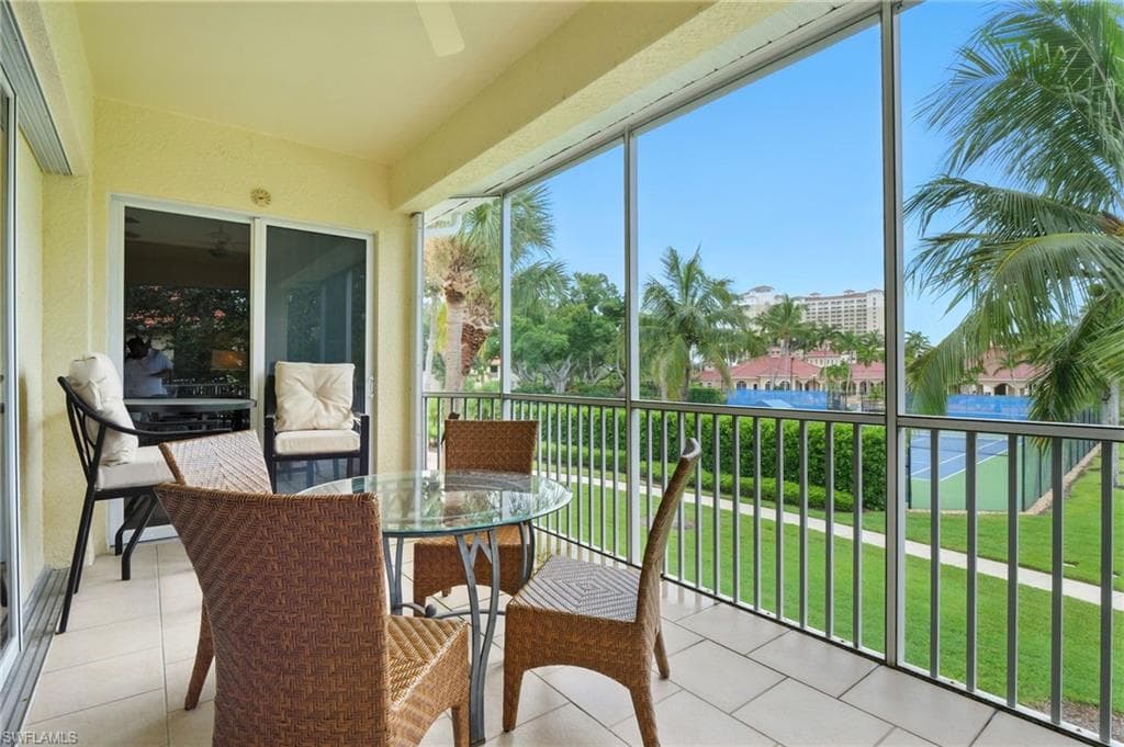 5916 Tarpon Gardens CIR # 202, CAPE CORAL FL 33914-25