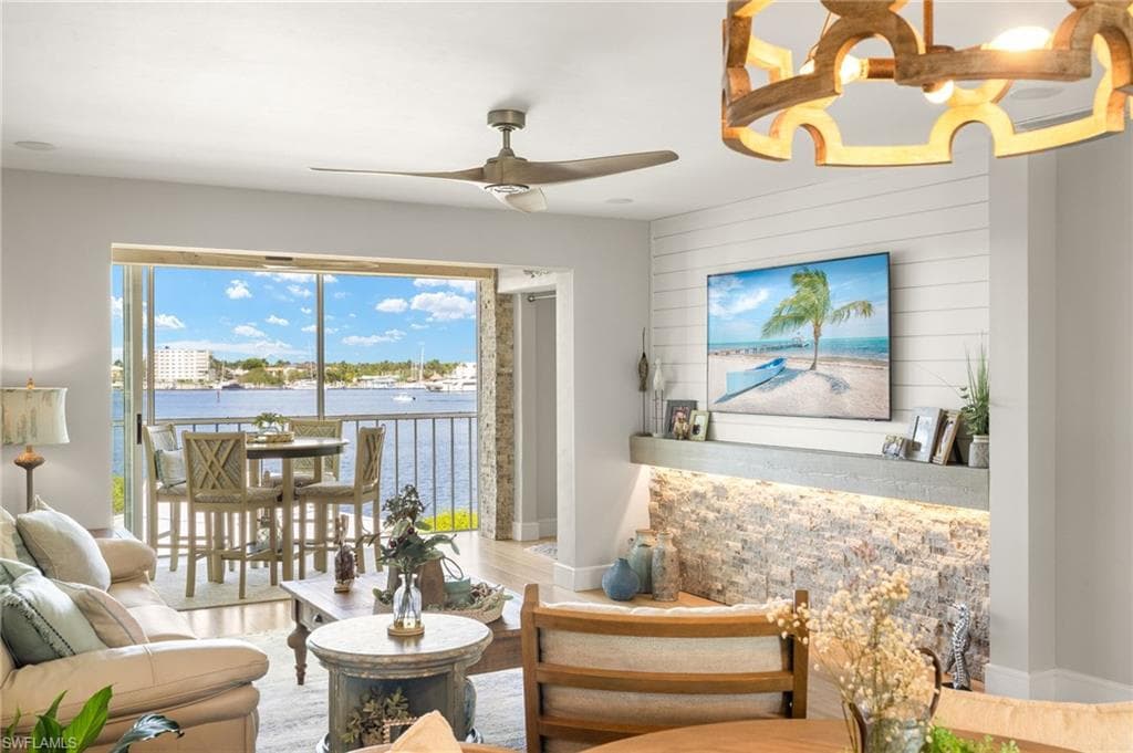 1140 LITTLE NECK CT # D37, NAPLES FL 34102-1