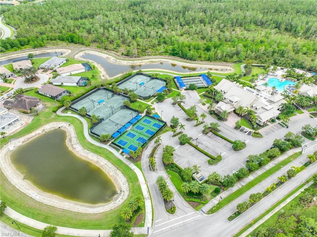 7670 Jacaranda LN, NAPLES FL 34114-34