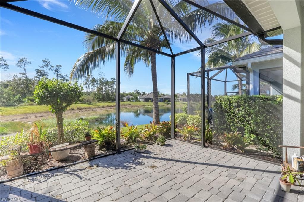 2231 Marquesa CIR, NAPLES FL 34112-25