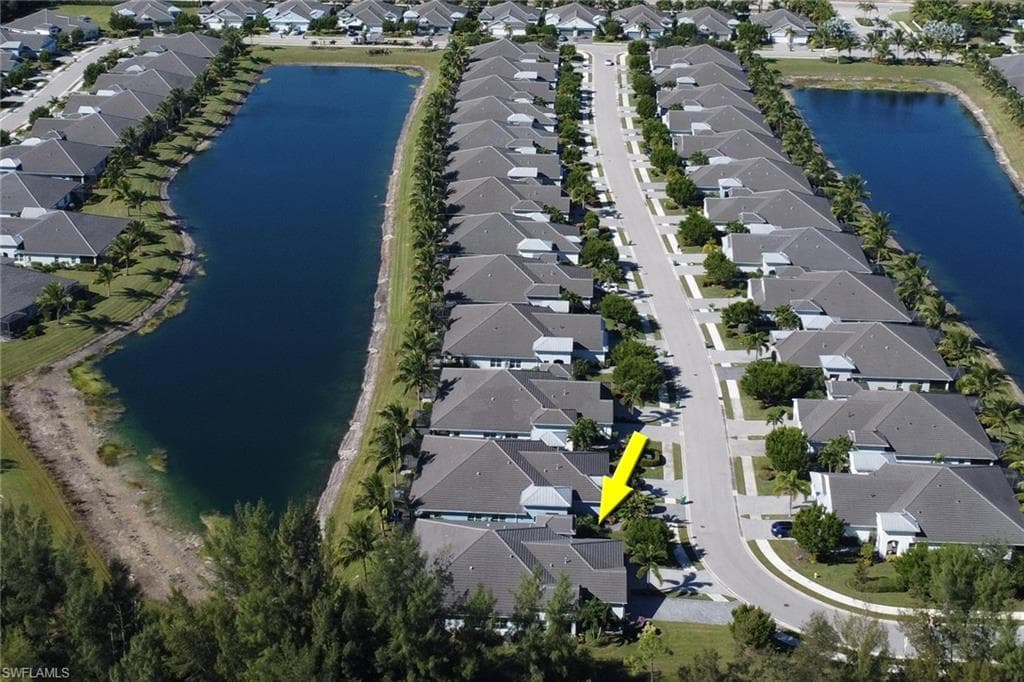 2231 Marquesa CIR, NAPLES FL 34112-30