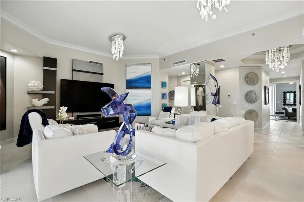 4192 Bay Beach LN, FORT MYERS BEACH FL 33931-15