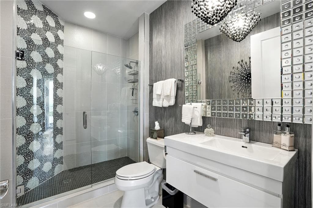 4192 Bay Beach LN, FORT MYERS BEACH FL 33931-35