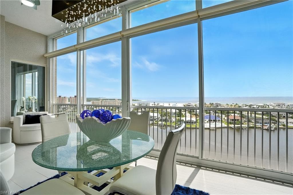 4192 Bay Beach LN, FORT MYERS BEACH FL 33931-44