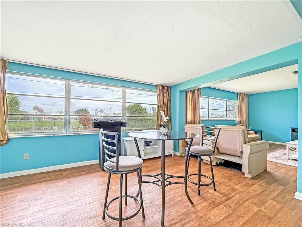 218 Fireside CT, LEHIGH ACRES FL 33936-4