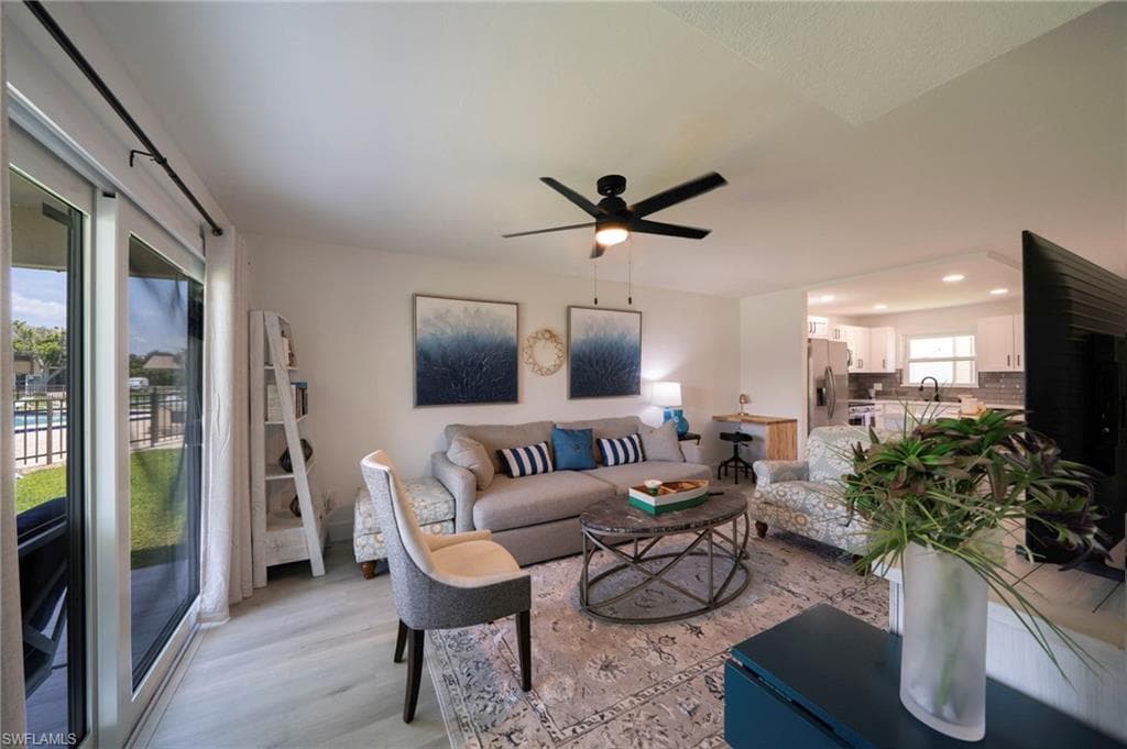 16881 Davis RD # 716, FORT MYERS FL 33908-8