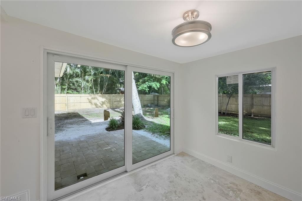 1755 Oakley AVE, FORT MYERS FL 33901-13