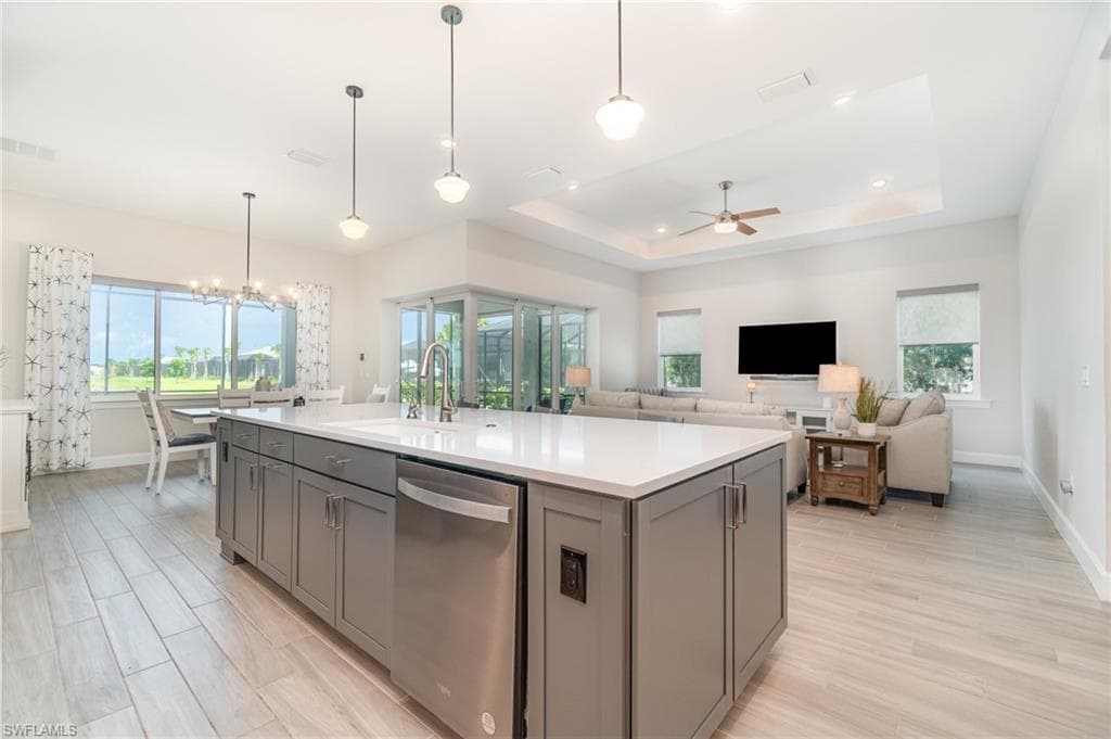 17583 Winding Oak LN, NORTH FORT MYERS FL 33917-5