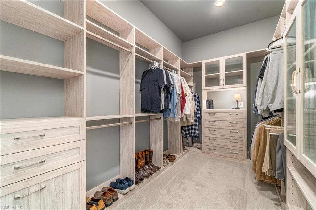 17583 Winding Oak LN, NORTH FORT MYERS FL 33917-16