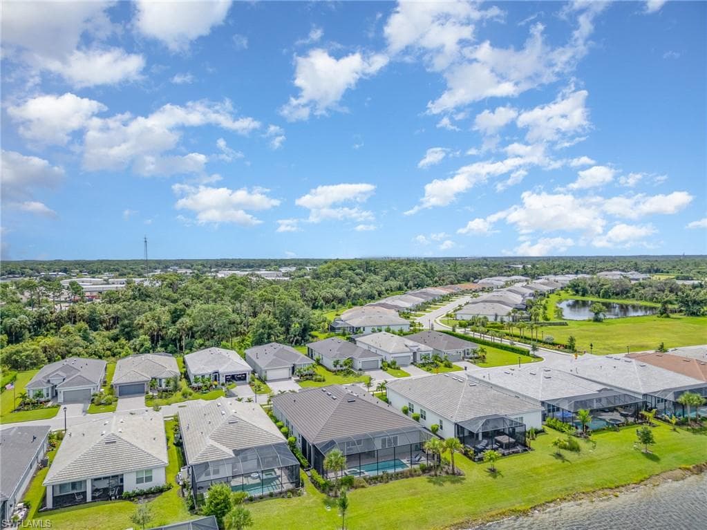 17583 Winding Oak LN, NORTH FORT MYERS FL 33917-37