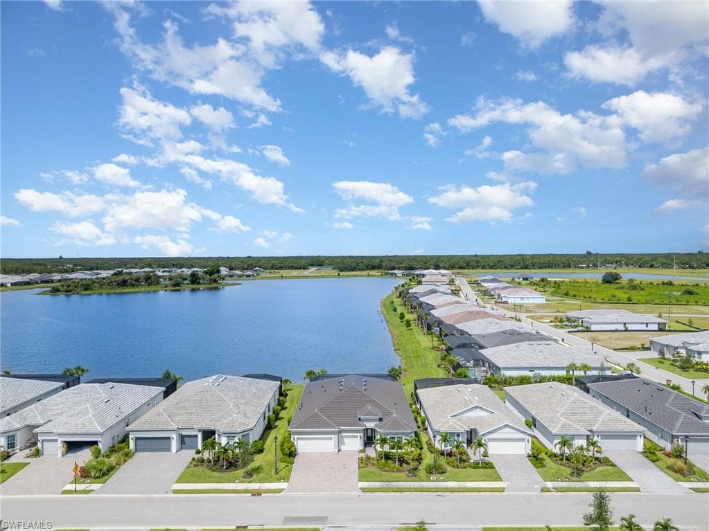 17583 Winding Oak LN, NORTH FORT MYERS FL 33917-36