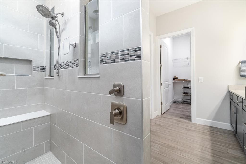 17583 Winding Oak LN, NORTH FORT MYERS FL 33917-18