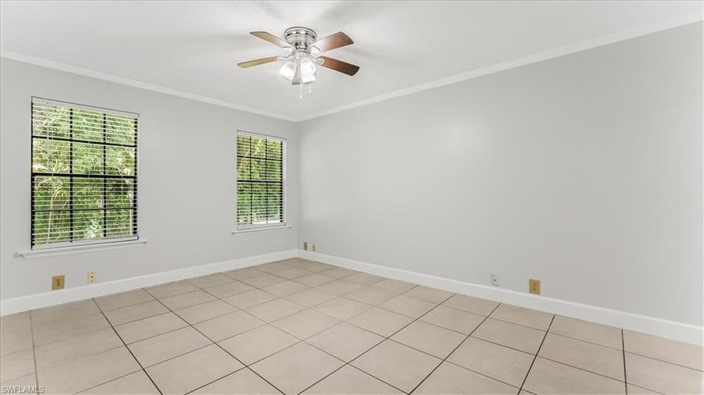 5288 Treetops DR # I106, NAPLES FL 34113-8