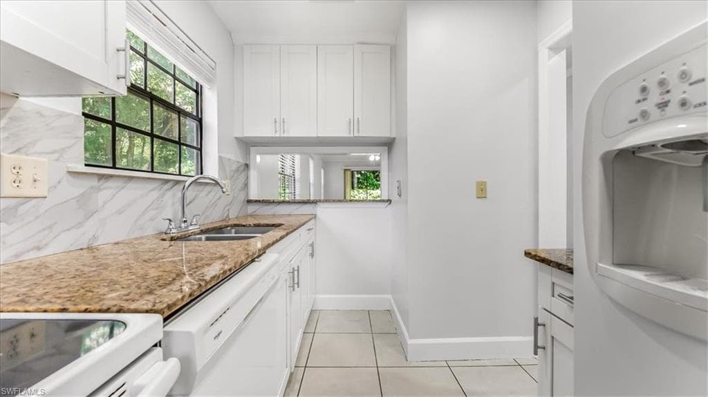 5288 Treetops DR # I106, NAPLES FL 34113-3