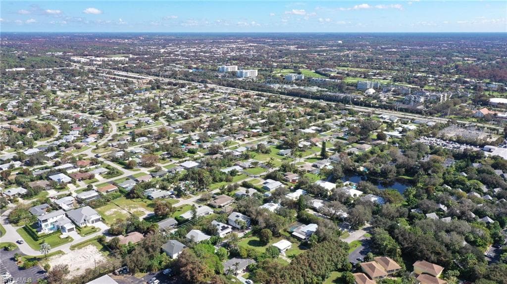 1135 Shady Rest LN, NAPLES FL 34103-20