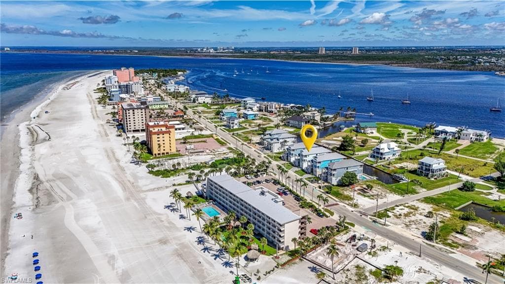 661 Estero BLVD, FORT MYERS BEACH FL 33931-41