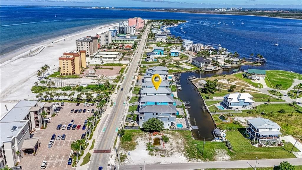 661 Estero BLVD, FORT MYERS BEACH FL 33931-2