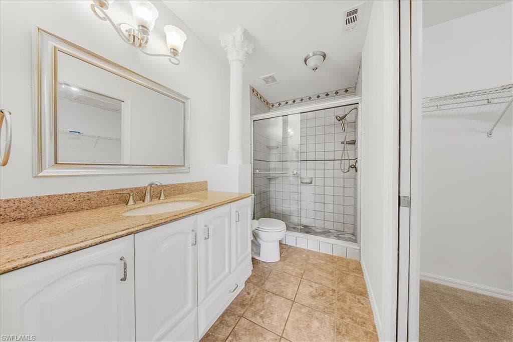 230 Timber Lake CIR # C204, NAPLES FL 34104-13