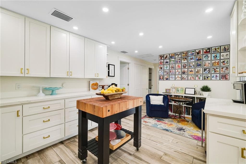 1771 Coral WAY-5